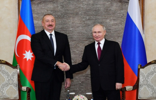 Ilham Aliyev, President of Azerbaijan and Russian President Vladimir Putin