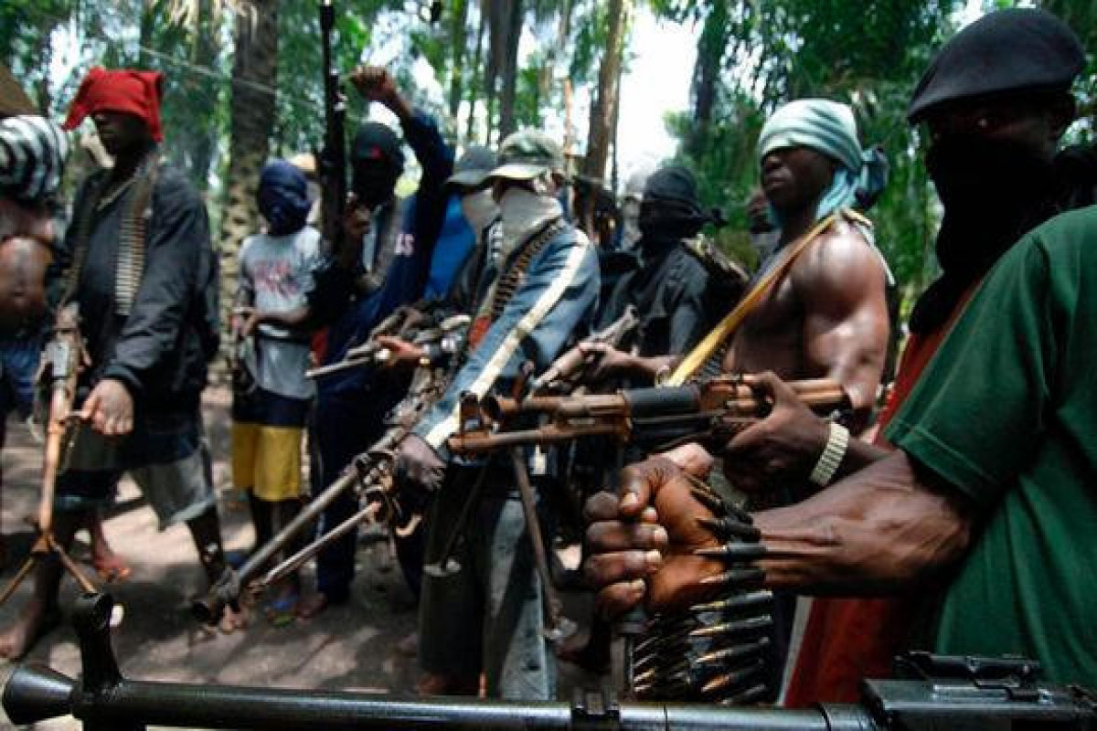 Gunmen in Nigeria kidnap about 100 in weekend attacks