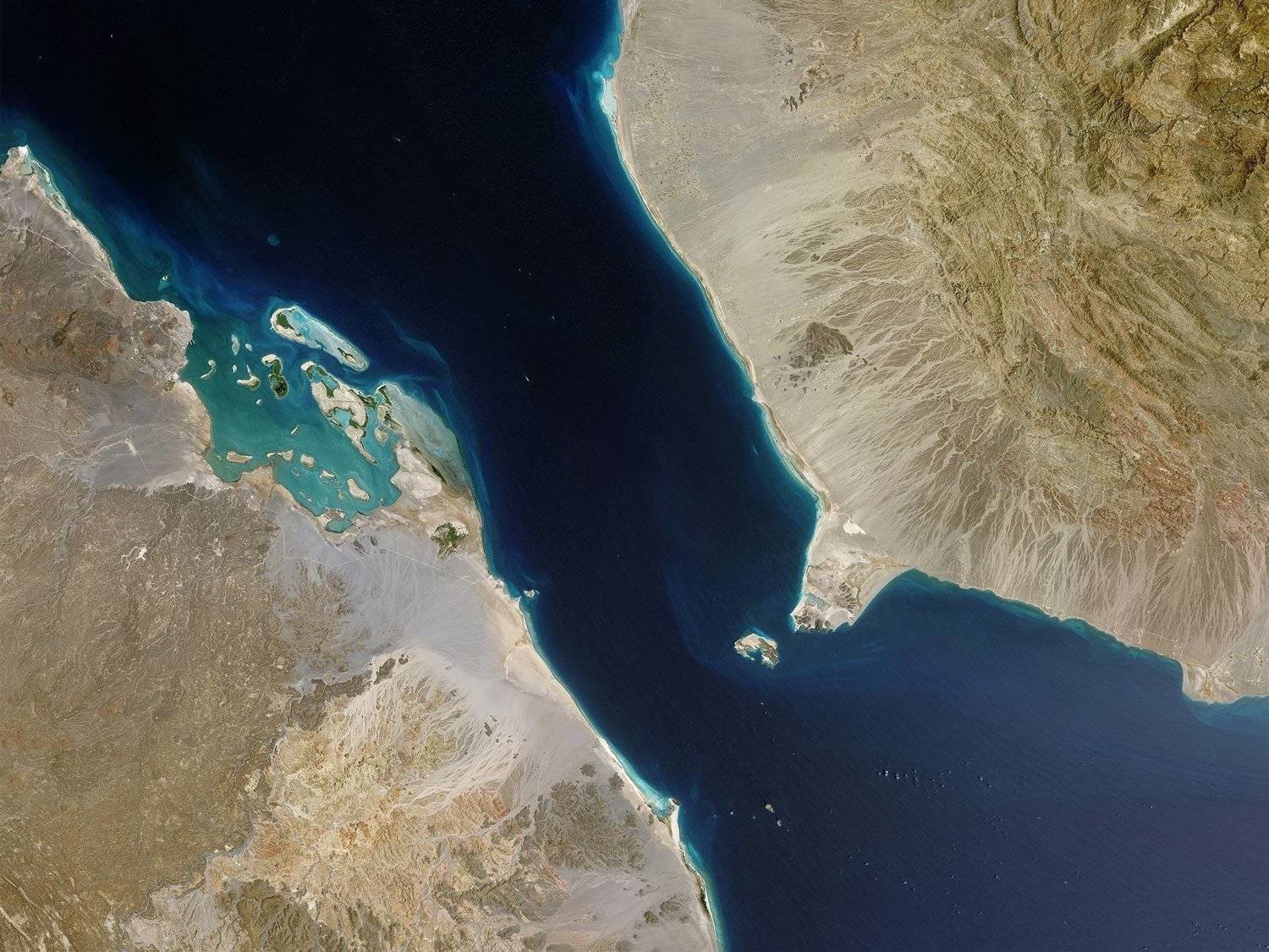 Explosions registered off Yemen's Zuqar Island in Red Sea - Vimarsana News