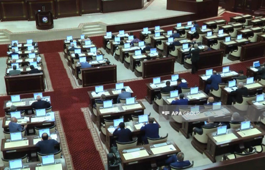 Azerbaijani Parliament's meeting kicks off