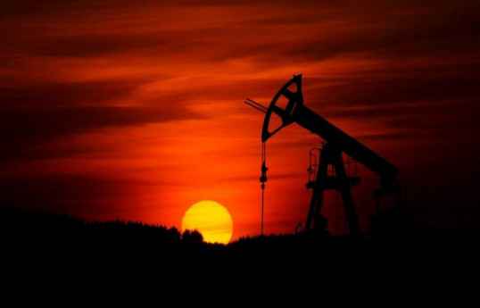 Deputy PM: "Russia to cut oil production in Q2"