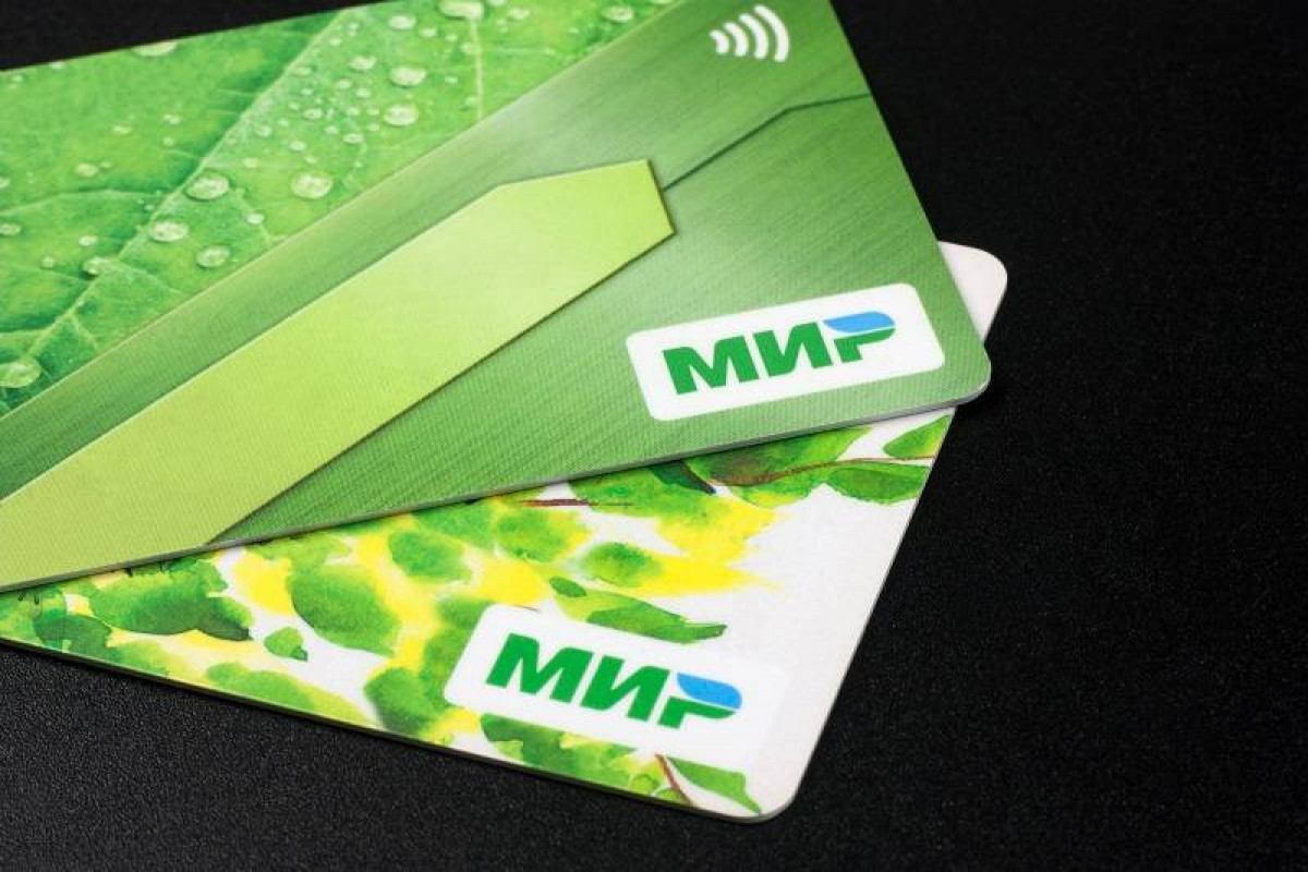 Armenian banks stop providing services to Russian "Mir" cards
