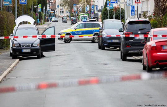 Knife-wielding man killed by Nienburg police in Germany