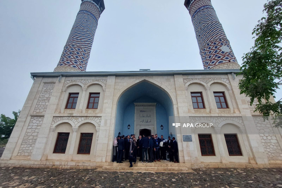 6th World Forum on Intercultural Dialogue Participants visit Aghdam Juma Mosque-PHOTO -UPDATED 