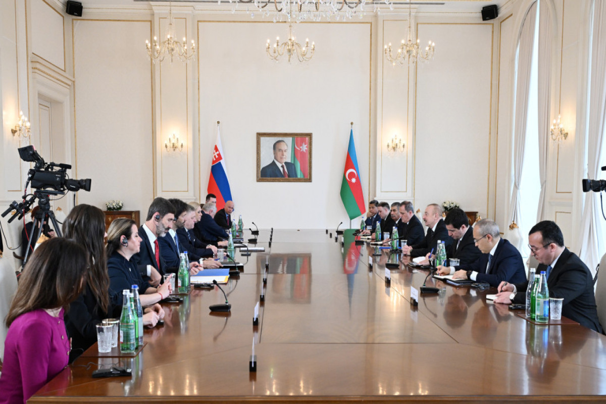 President Ilham Aliyev held expanded meeting with Prime Minister of Slovakia -UPDATED-1 