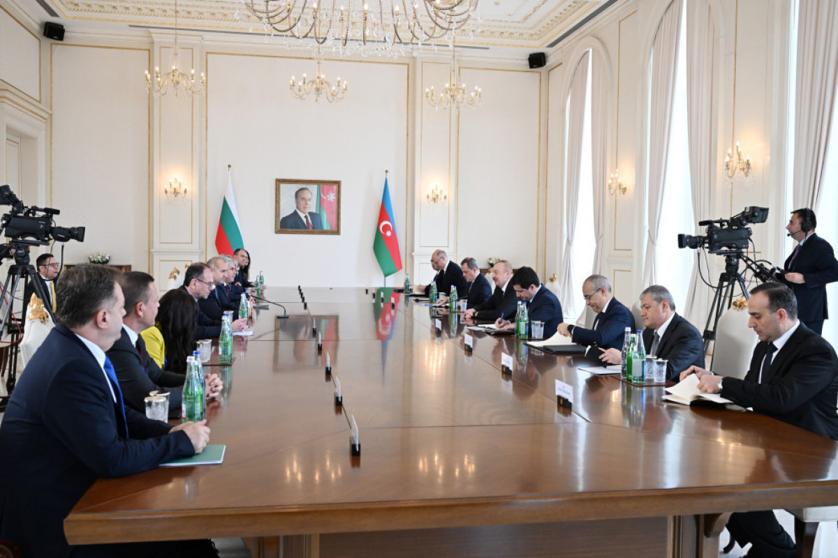 President Ilham Aliyev held expanded meeting with President of Bulgaria Rumen Radev-UPDATED 1 