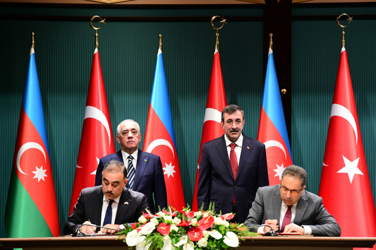 Azerbaijan, Türkiye hold 11th meeting of the Joint Intergovernmental Commission, sign documents