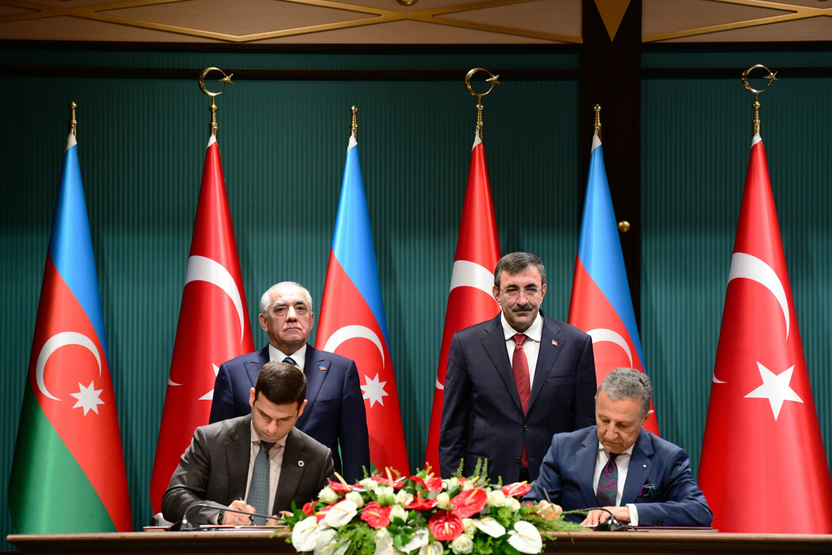 Azerbaijan, Türkiye hold 11th meeting of the Joint Intergovernmental Commission, sign documents