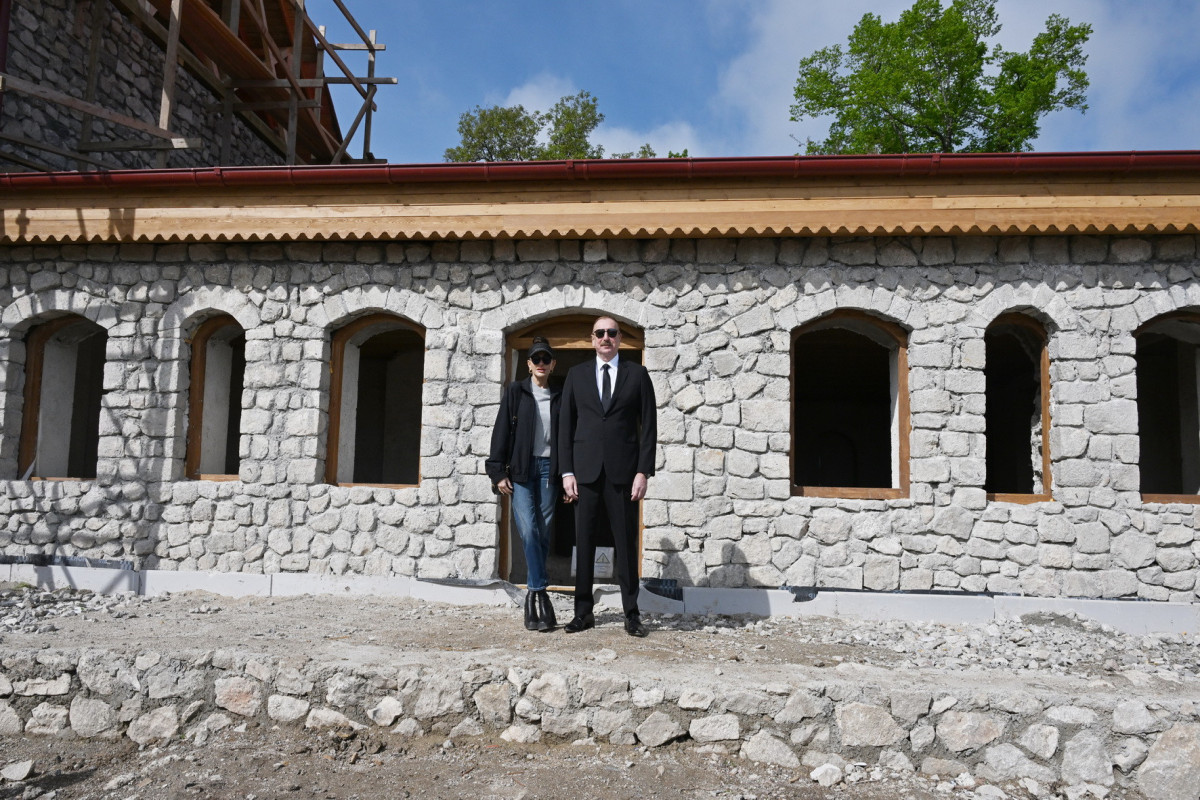 President Ilham Aliyev and First Lady Mehriban Aliyeva oversaw ongoing restoration work at Uzeyir Hajibeyli House Museum in Shusha-UPDATED