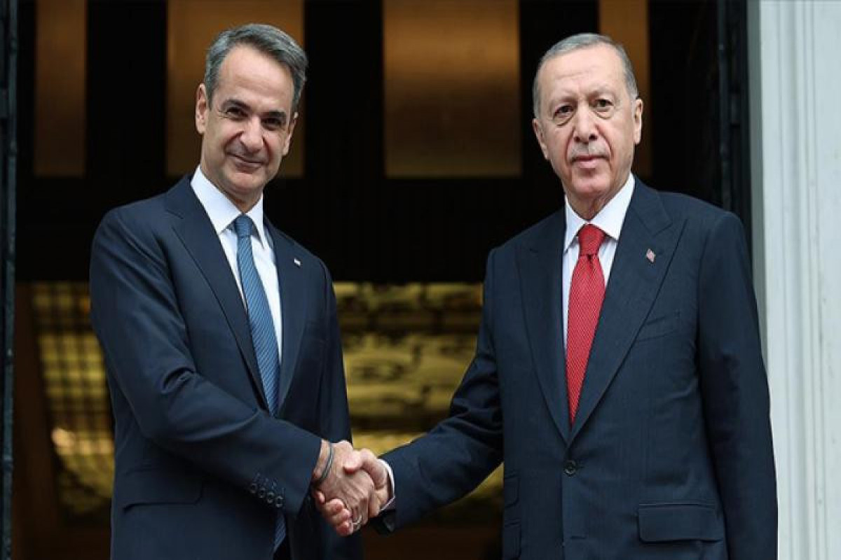 Turkish, Greek leaders meet in Ankara