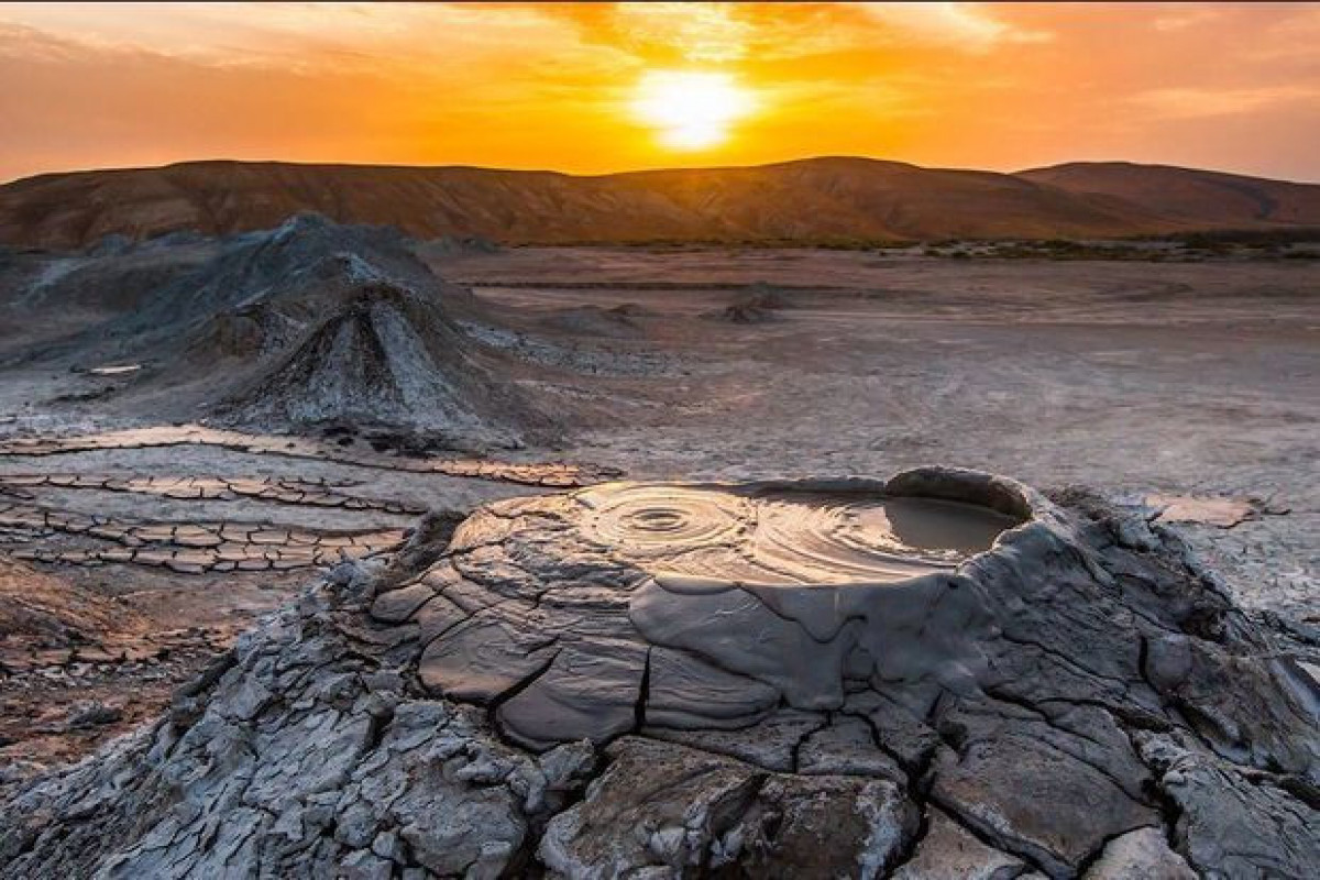 Mud volcano erupts in Azerbaijan