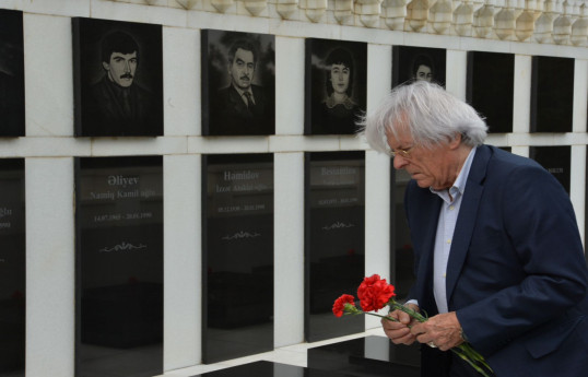 EU member on a visit to Baku