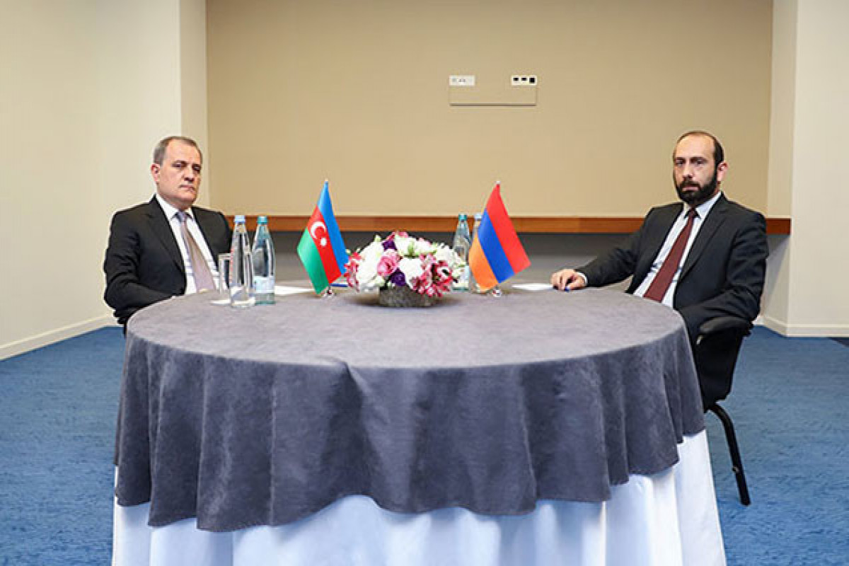 Jeyhun Bayramov, the Minister of Foreign Affairs of the Republic of Azerbaijan and Ararat Mirzoyan, Minister of Foreign Affairs of Armenia