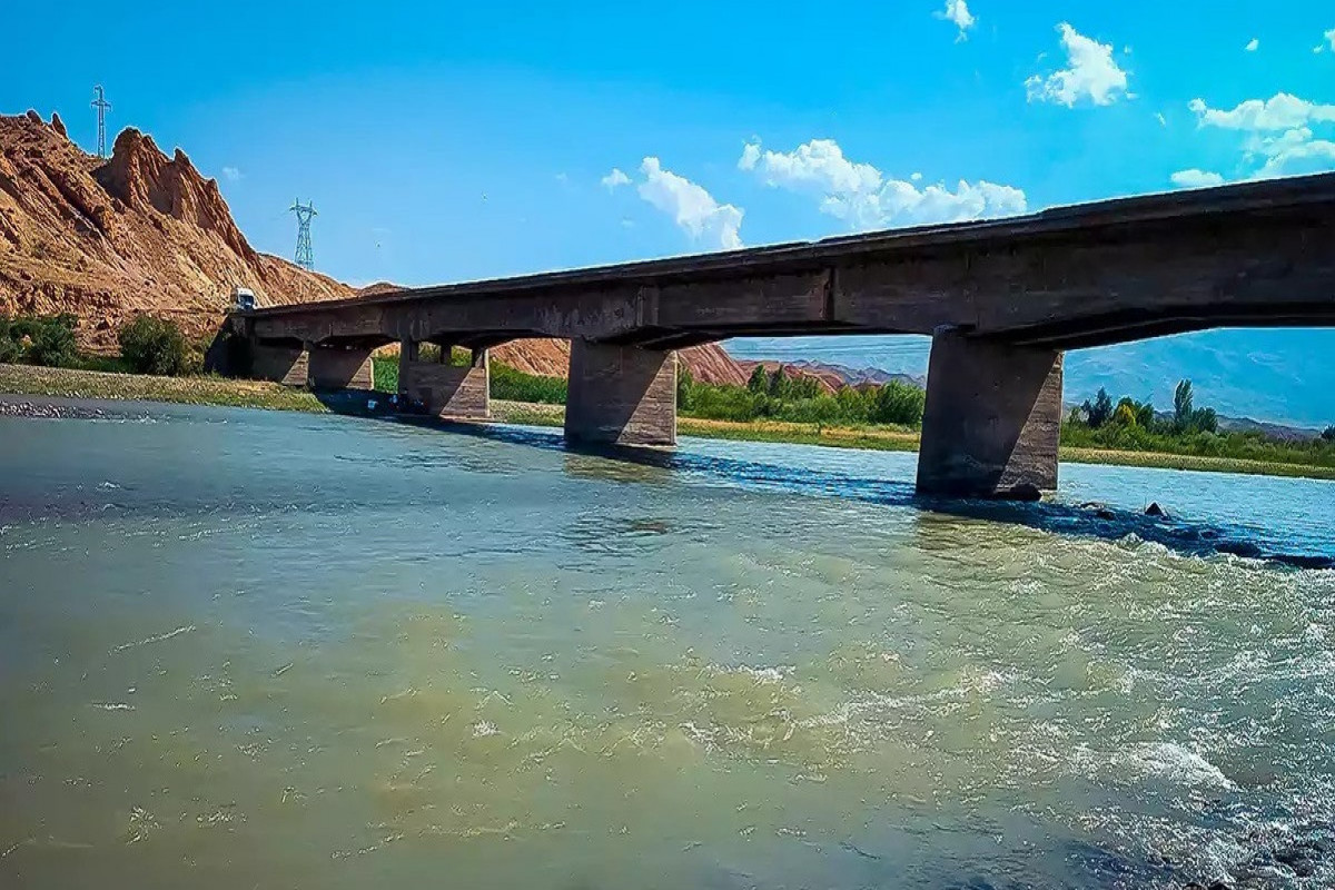 Armenia, Iran to build second bridge over Araz River