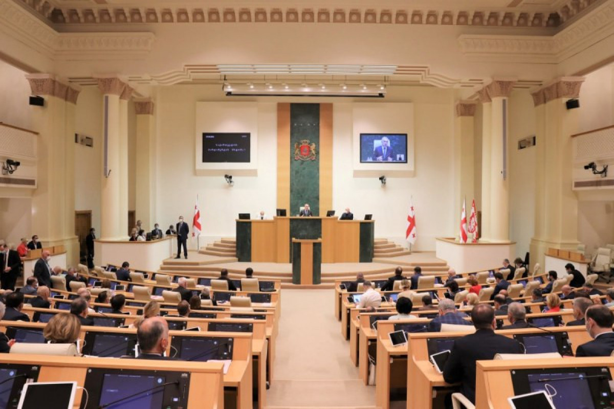 Georgian parliament adopts draft law on “transparency of foreign influence”