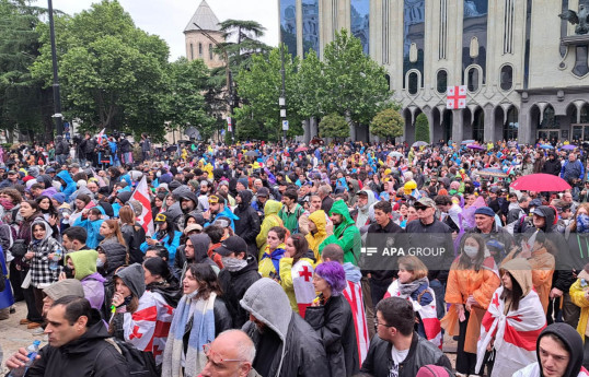 Situation in Tbilisi gets tense after adoption of the law on "foreign agents" -PHOTO 