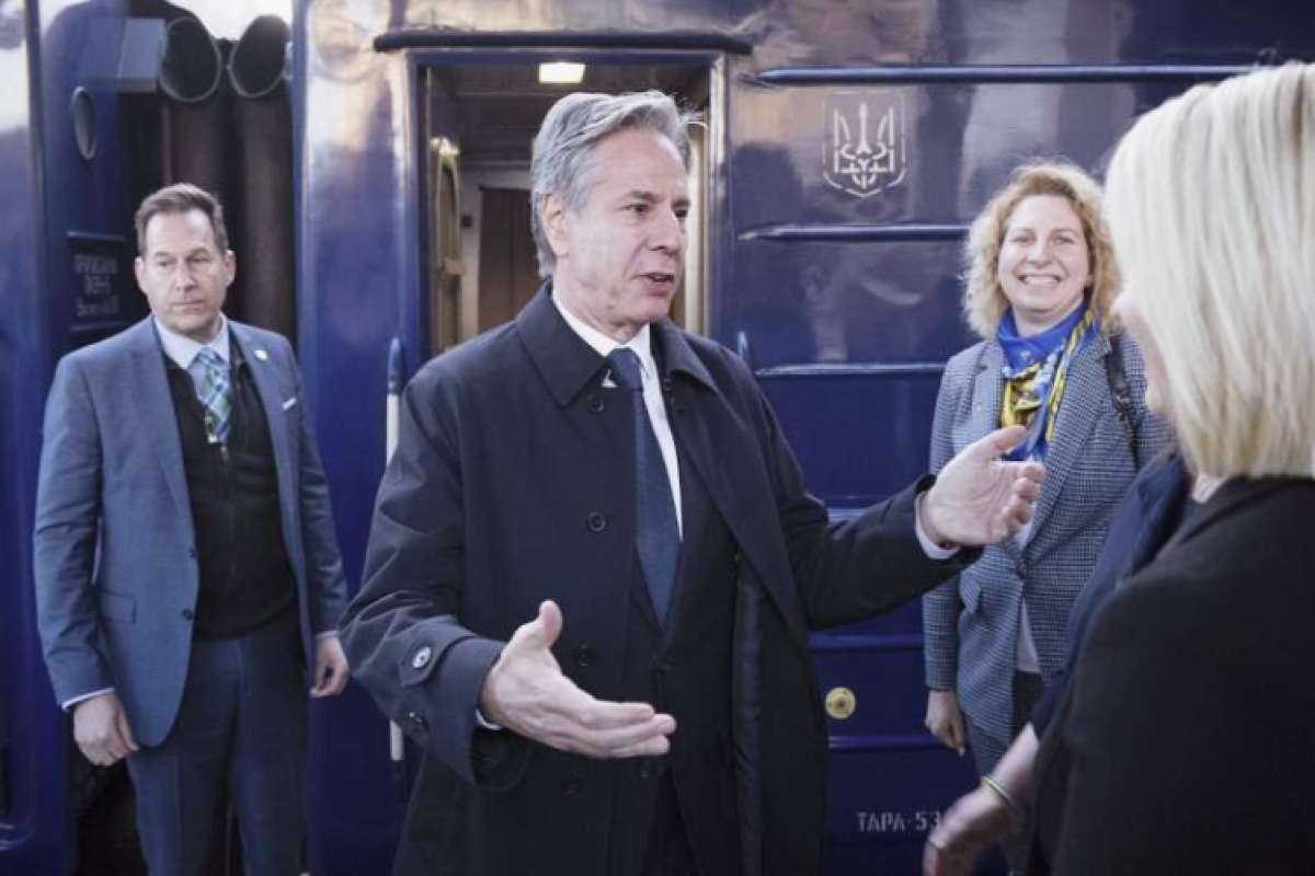 US Secretary of State in Ukraine: "You are not alone" - Vimarsana News