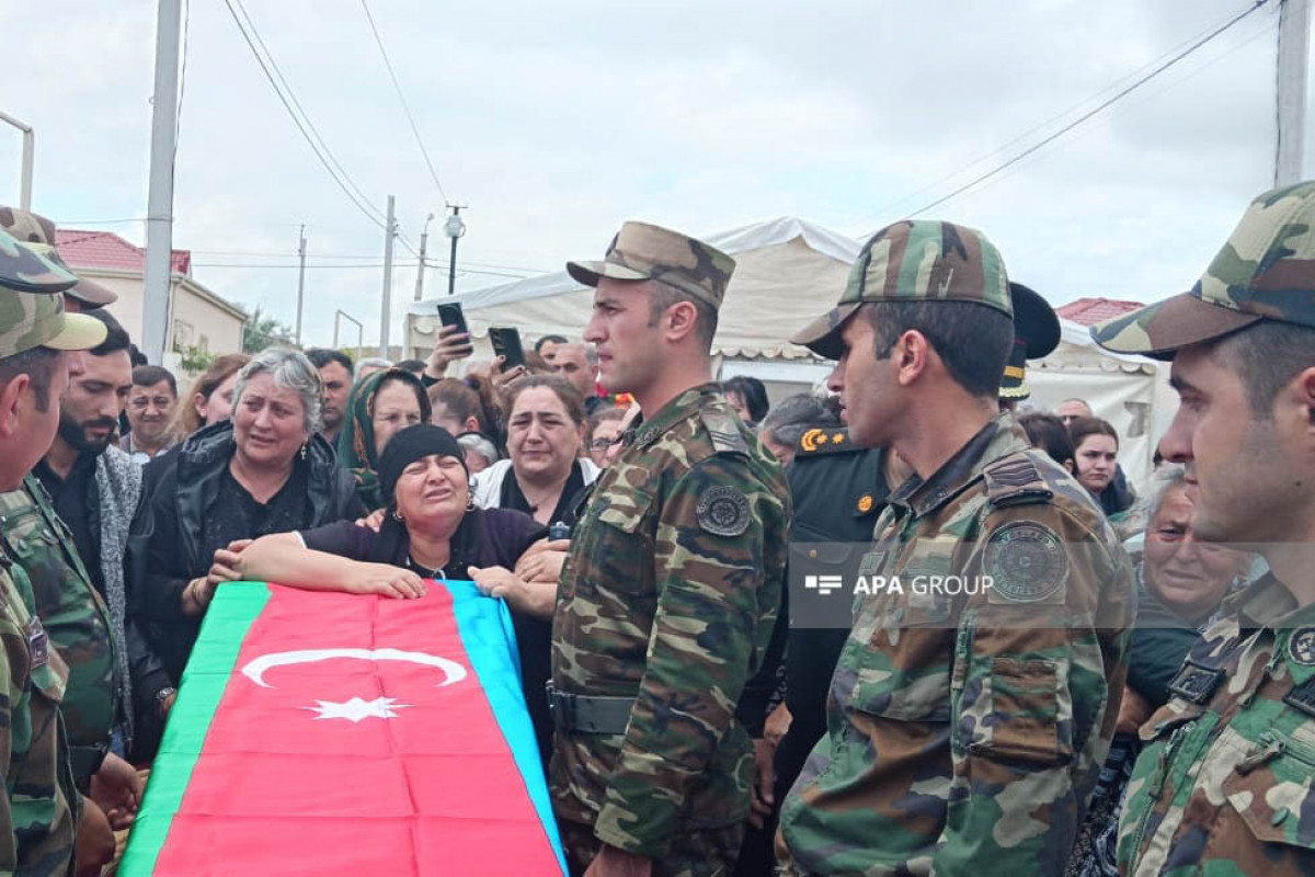 Remains of martyr who went missing during I Garabagh War, found in a mass grave in Khojavand were laid to rest -PHOTO 