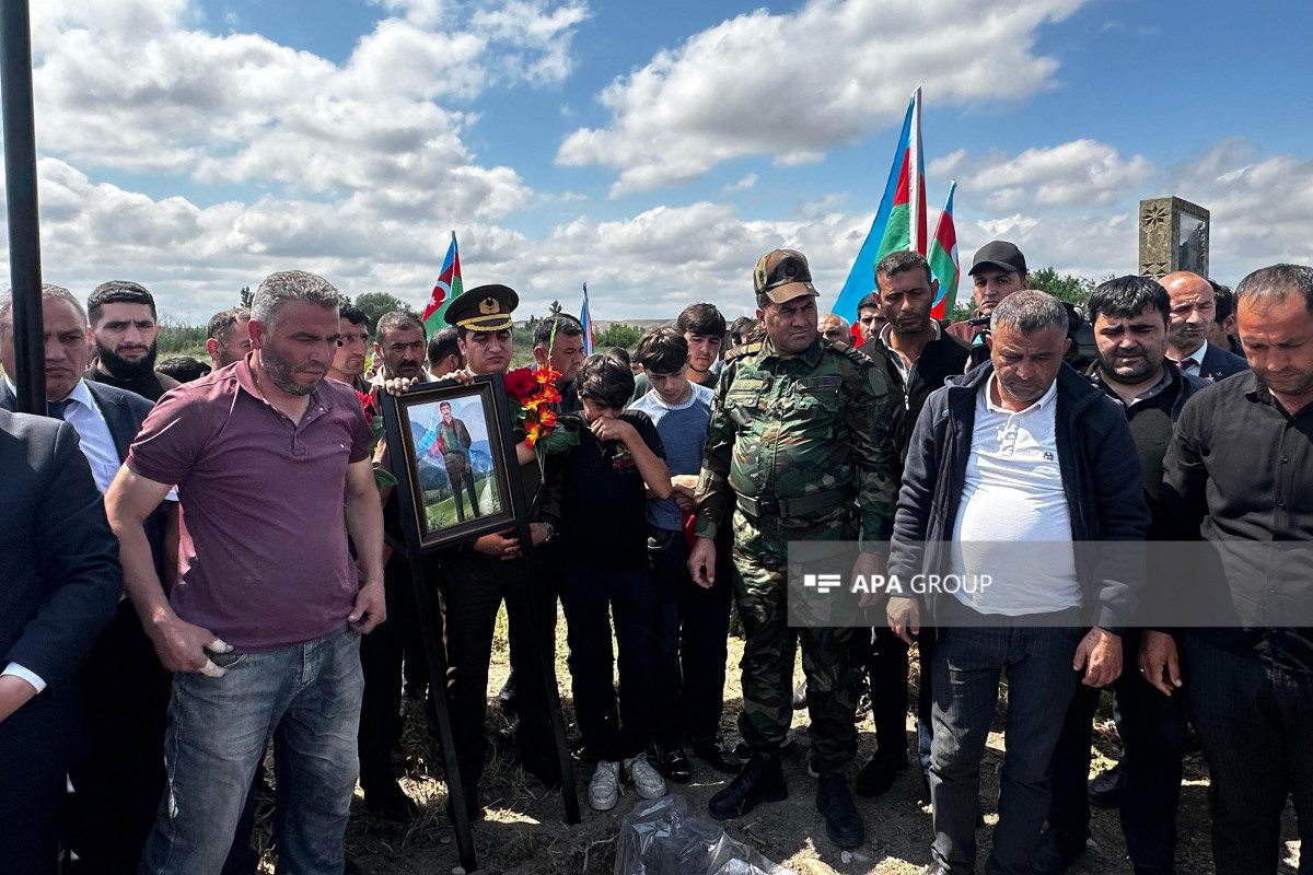 Remains of martyr who went missing during I Garabagh War, found in a mass grave in Khojavand were laid to rest -PHOTO 