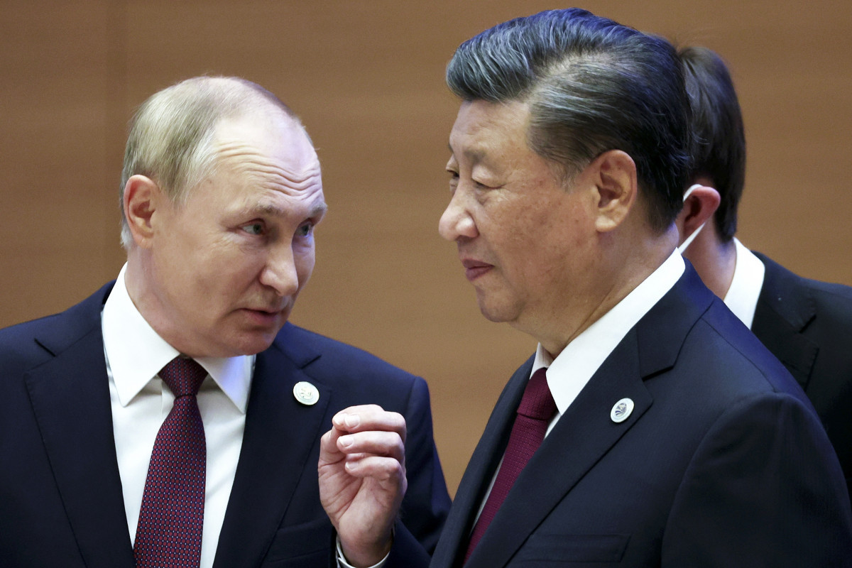 Putin, Xi Jinping conclude informal talks