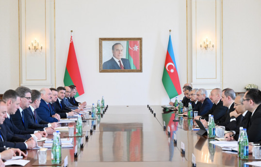 Azerbaijani President Ilham Aliyev held expanded meeting with President of Belarus -UPDATED 1 