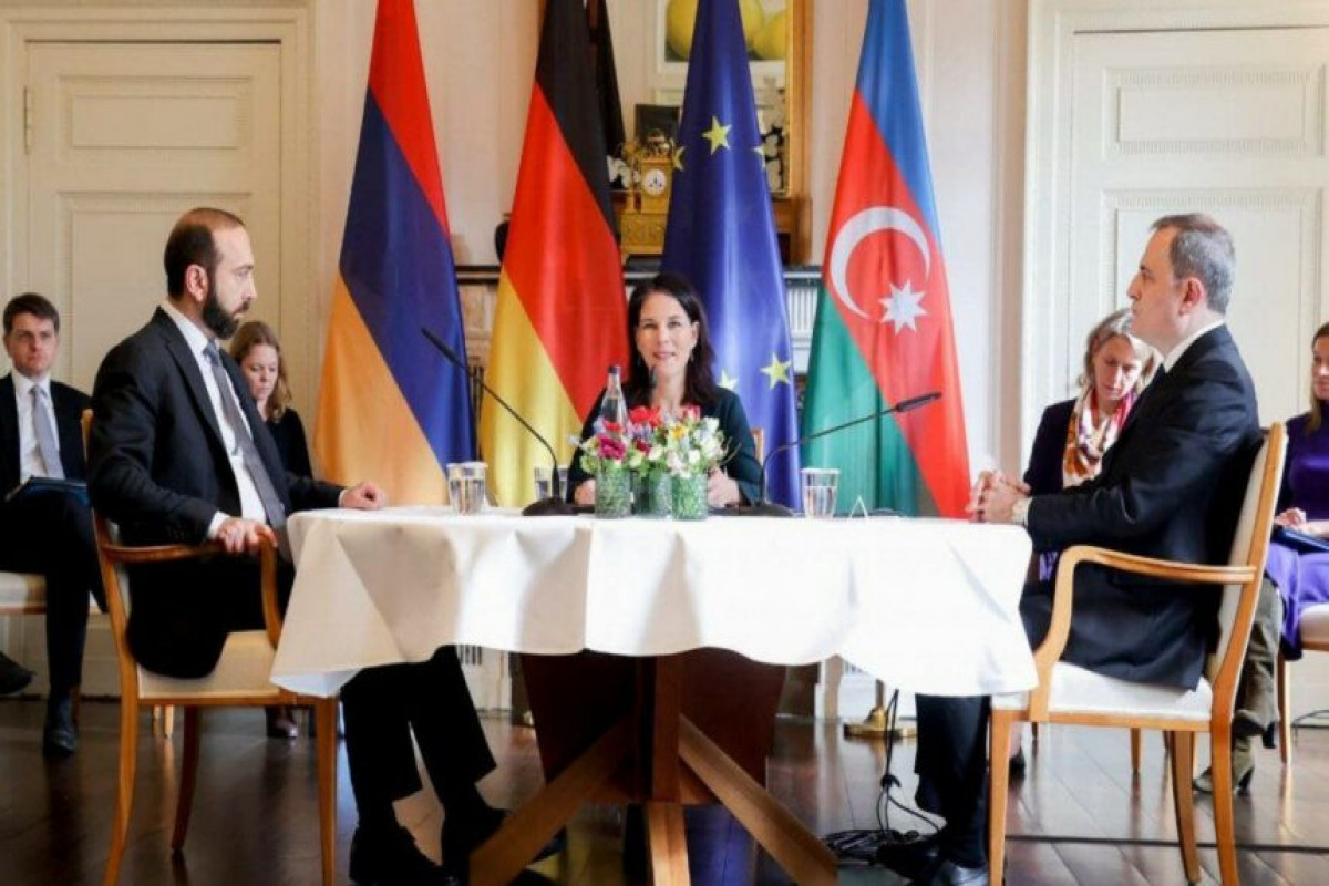 Azerbaijan and Armenia have historic chance for peace, says German FM