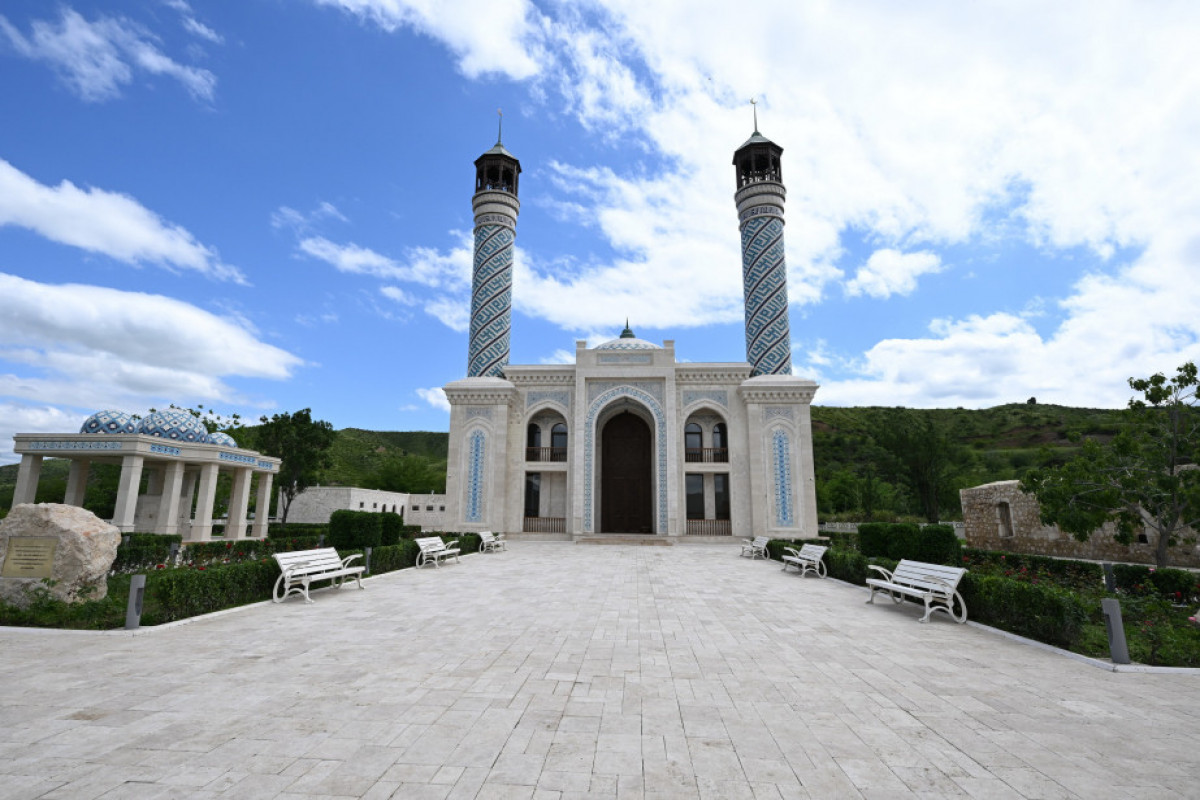 President Ilham Aliyev and First Lady Mehriban Aliyeva attended inauguration of Zangilan Mosque-<span class="red_color">UPDATED
