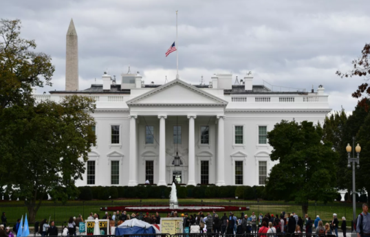 White House to continue Rafah talks, may be warming up to operation