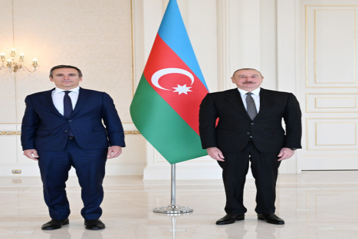 Luca Di Gianfrancesco, Ambassador Extraordinary and Plenipotentiary of Italian Republic and Ilham Aliyev, President of the Republic of Azerbaijan