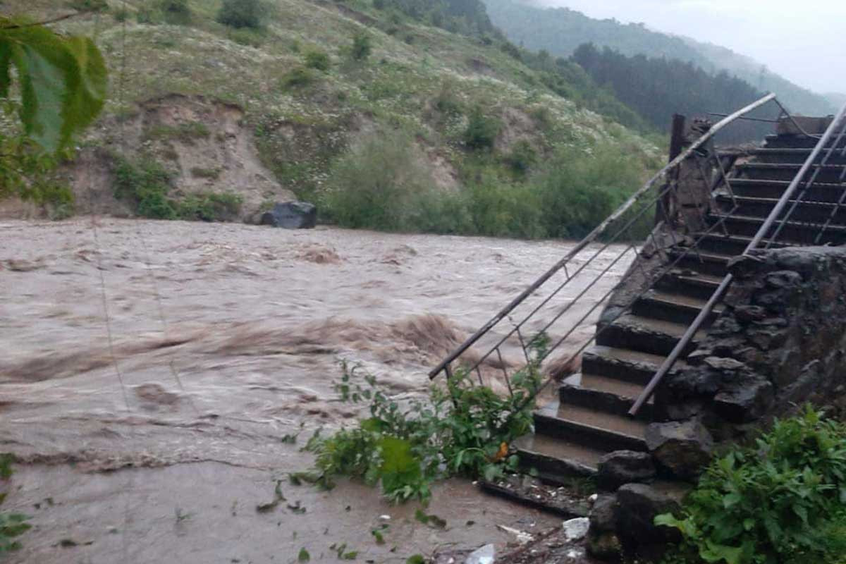 Floods in Armenia left two people dead and two missing, says minister-VIDEO 