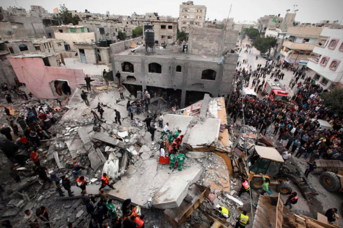 Israeli airstrikes kill at least 35 in Rafah, Gaza authorities say