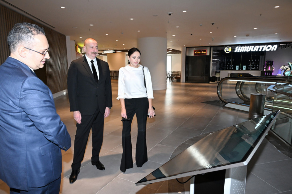 President Ilham Aliyev and First Lady Mehriban Aliyeva participated in presentation of Crescent Bay project and opening of Crescent Mall -UPDATED 