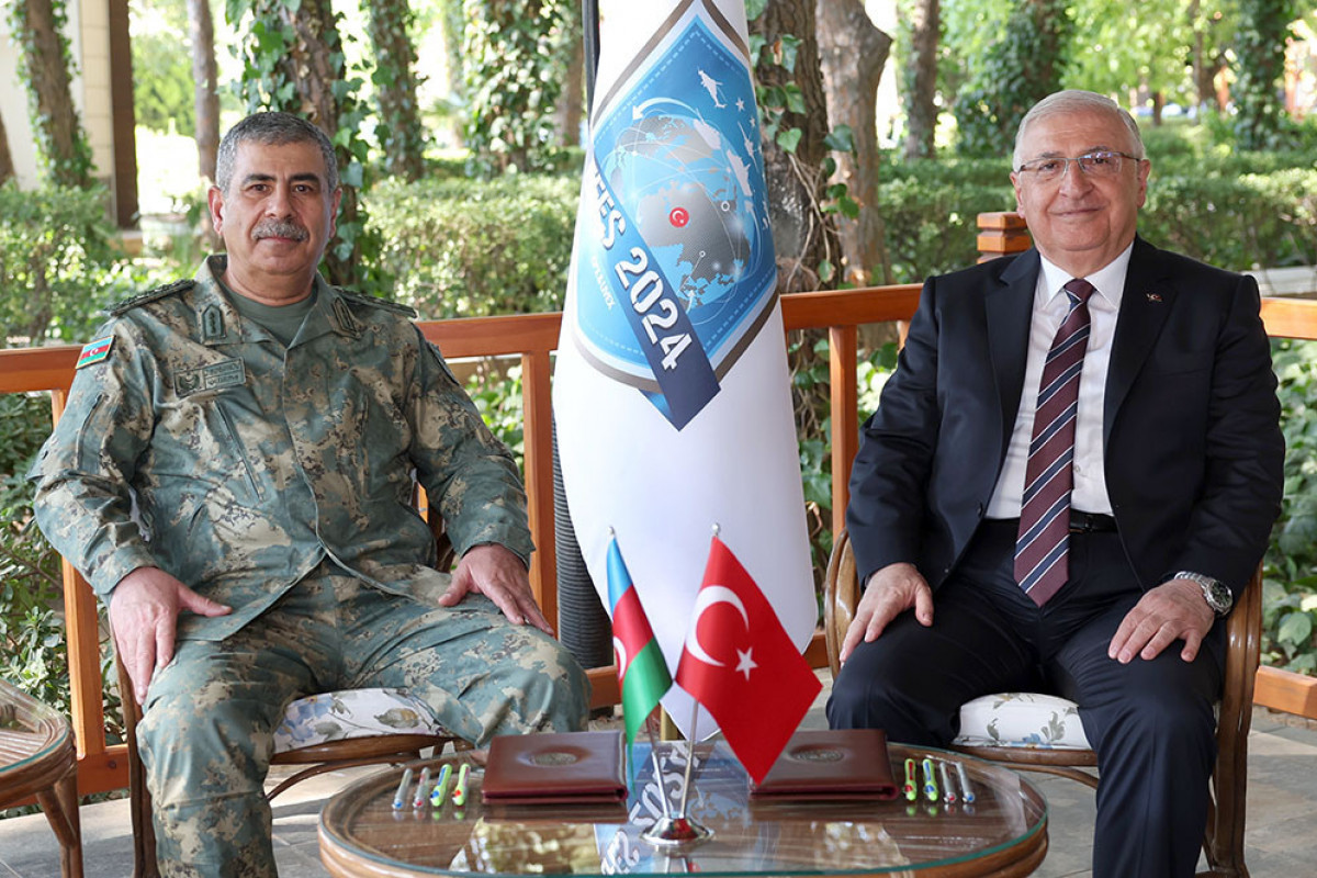 Defense Ministers of Azerbaijan and Türkiye hold a meeting