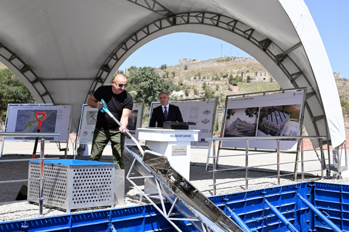 President Ilham Aliyev laid foundation stone for administrative building in city of Kalbajar
