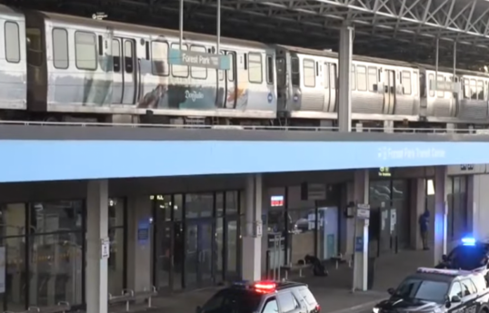 4 killed in shooting on Chicago public transit train