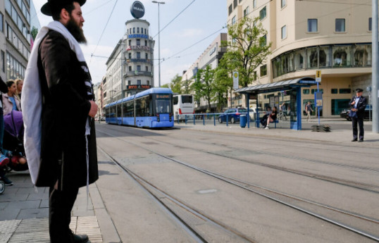 Shooting incident near Israeli consulate in Munich, shooter neutralized