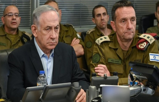 Israeli army says preparing for offensive moves inside Lebanon