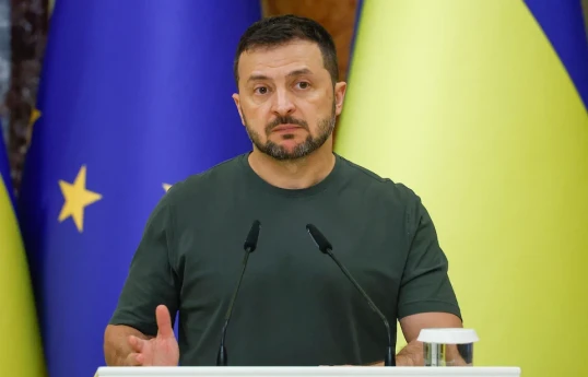 Ukraine's Zelenskyy hopes to meet Donald Trump next week