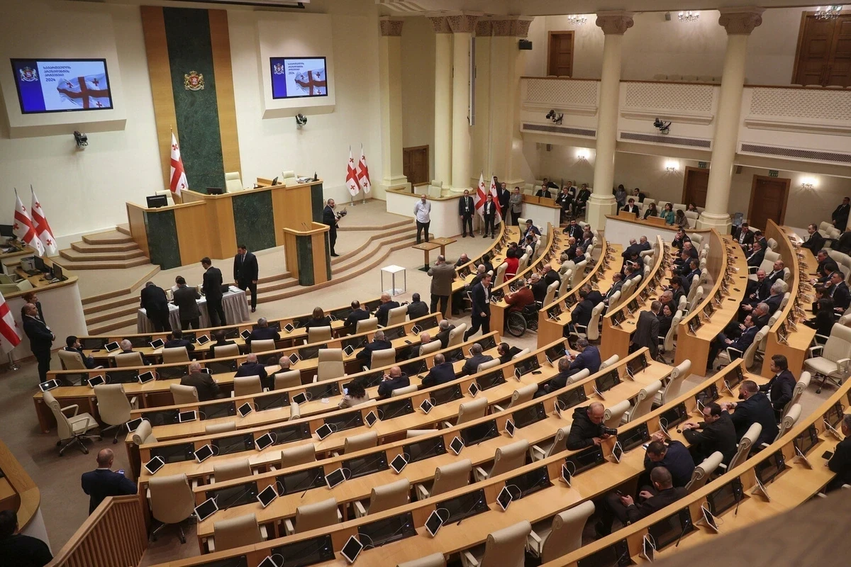 Georgian parliament adopts "Foreign Agents" law