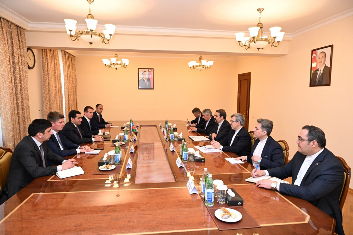 Assistant to Azerbaijani President discusses regional issues with Iranian President’s adviser