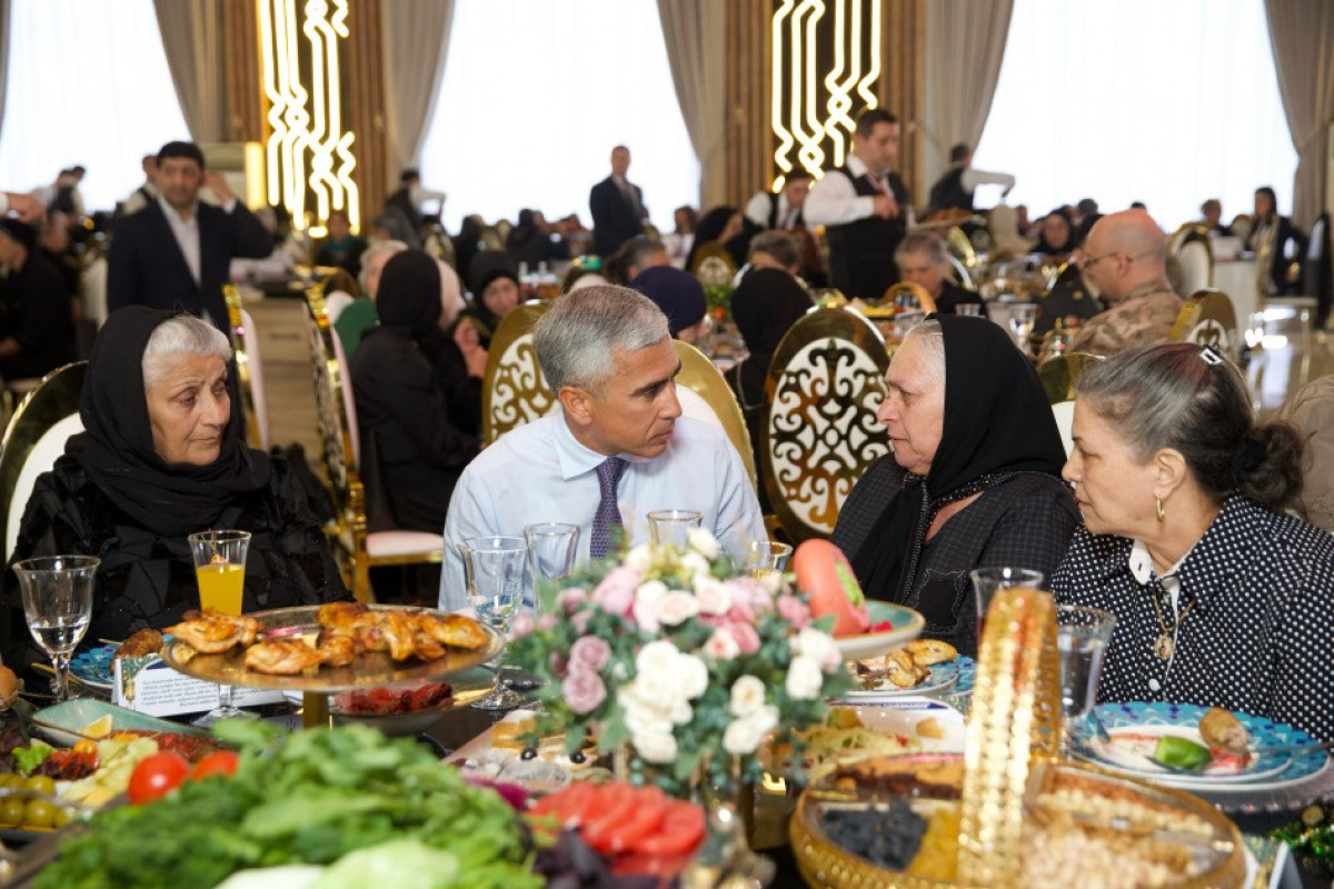 Heydar Aliyev Foundation celebrates Eid al-Fitr with martyrs` families-PHOTO 