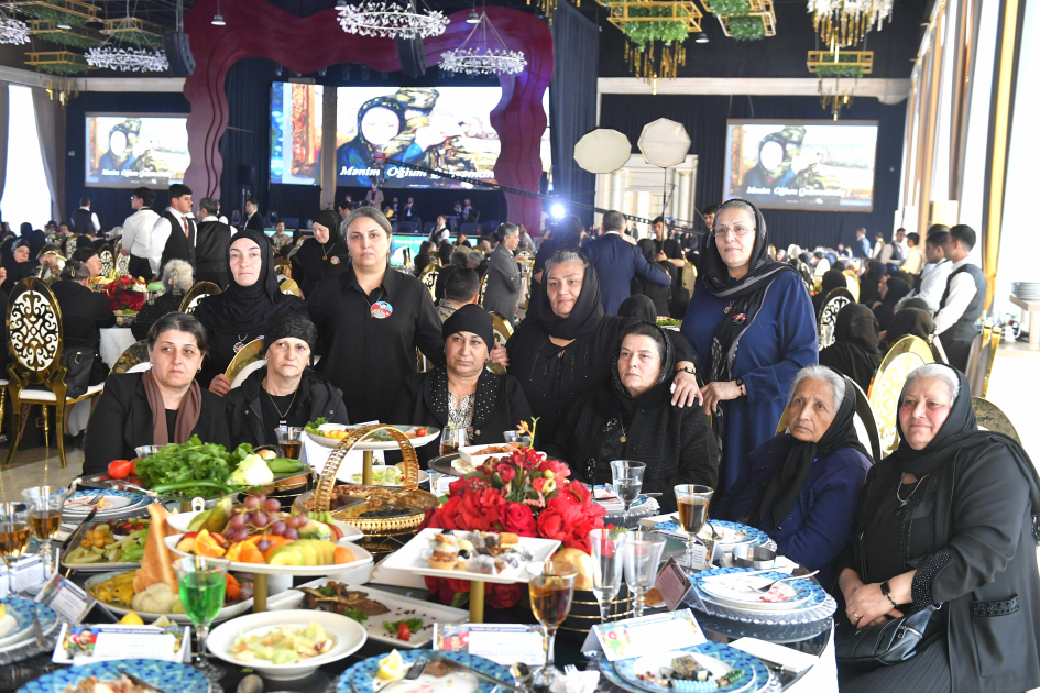 Heydar Aliyev Foundation celebrates Eid al-Fitr with martyrs` families-PHOTO 