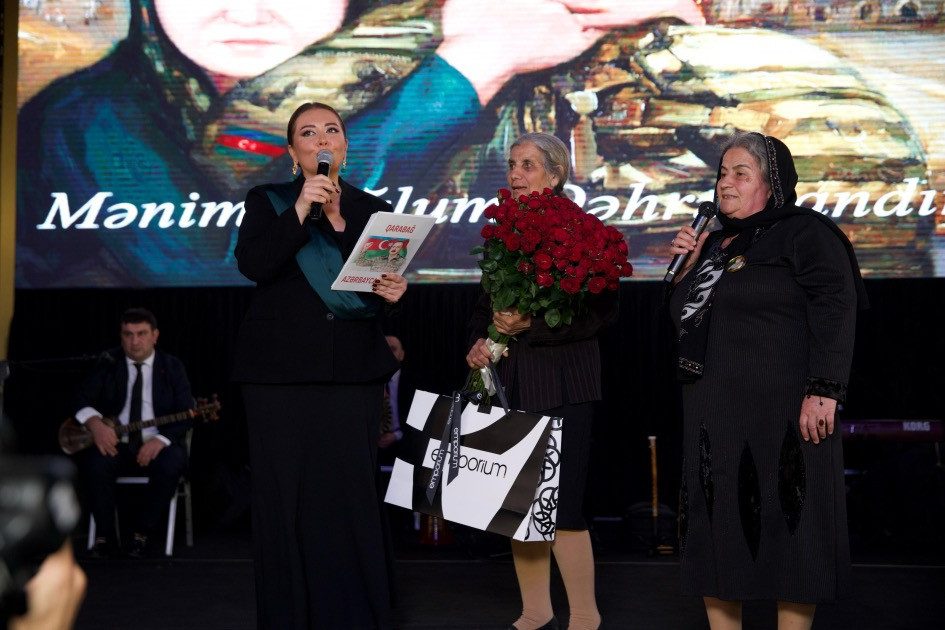 Heydar Aliyev Foundation celebrates Eid al-Fitr with martyrs` families-PHOTO 