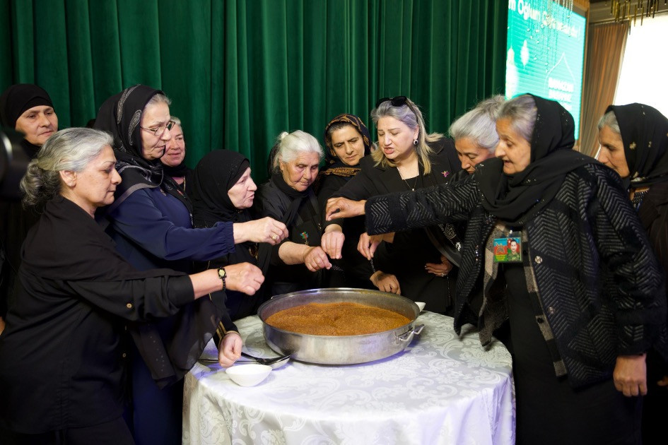 Heydar Aliyev Foundation celebrates Eid al-Fitr with martyrs` families-PHOTO 