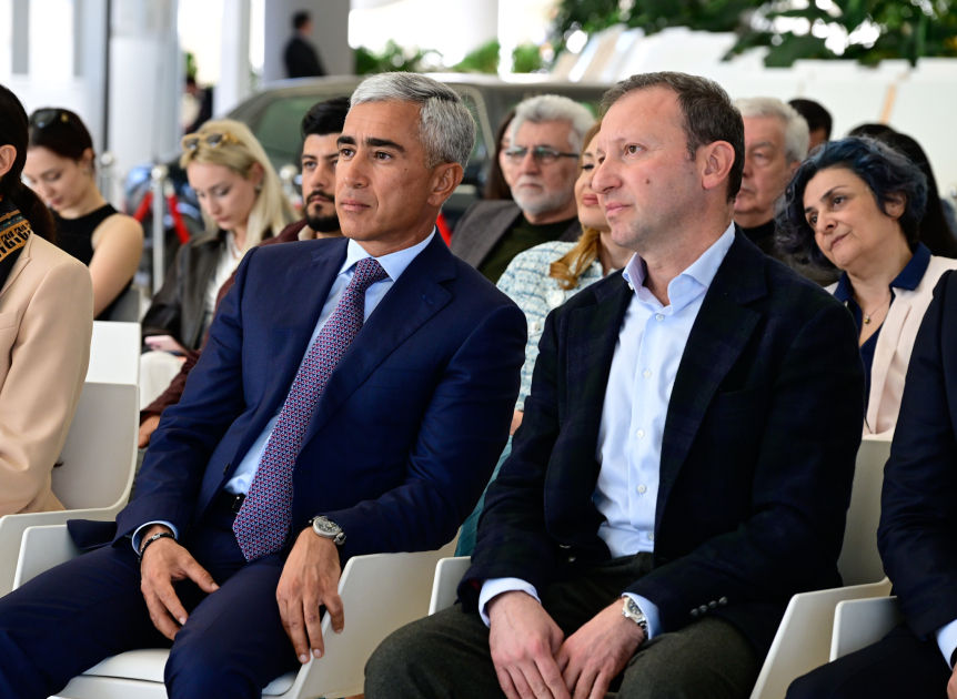 "My Heart is Yours" art composition unveiled at the Heydar Aliyev Center