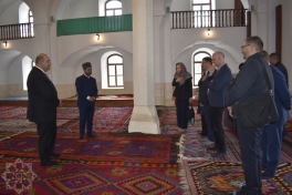 EU officials familiarize themselves with ongoing reconstruction efforts in Aghdam