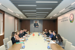 Azerbaijan and Montenegro hold political consultations -PHOTO 