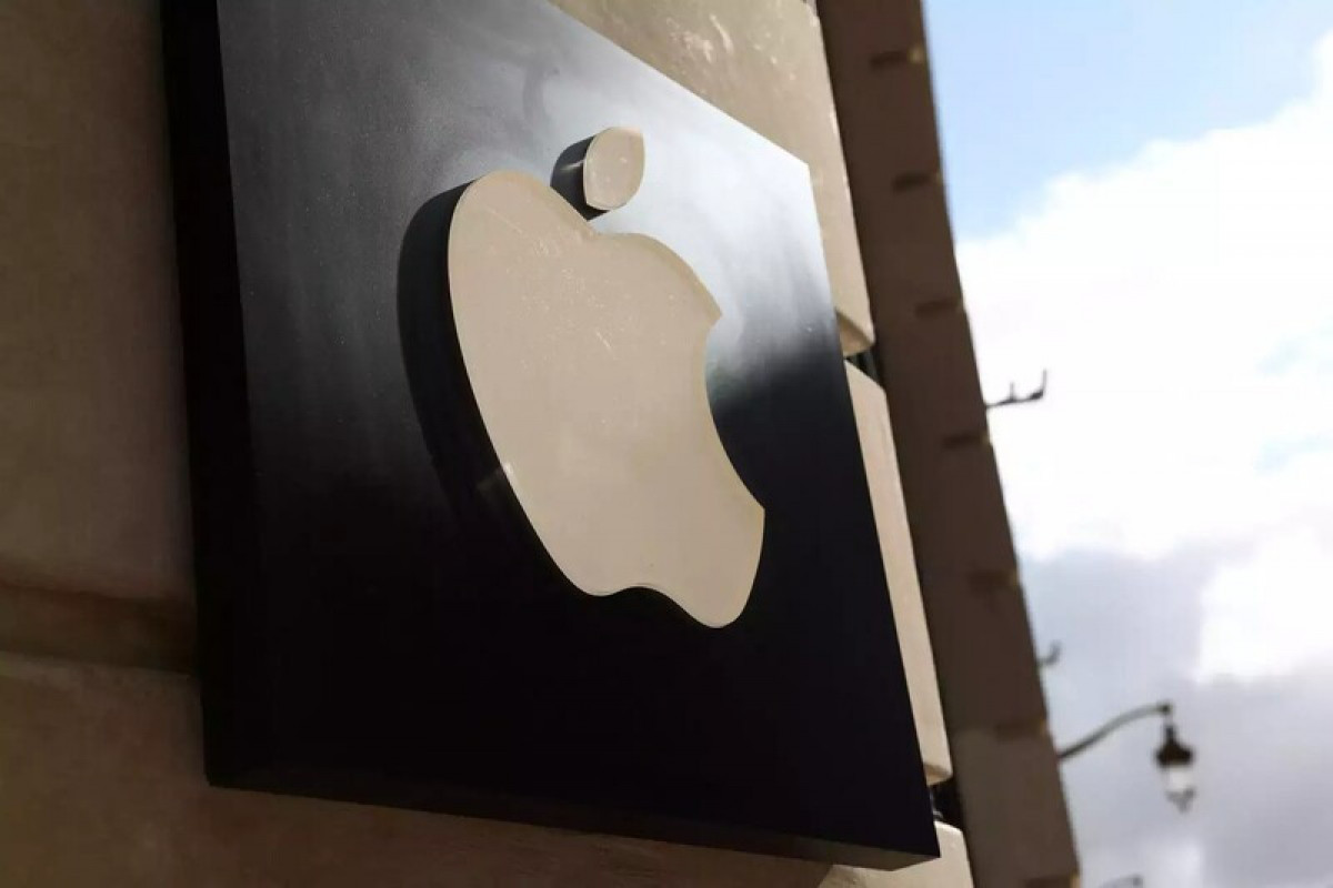 After $450B hit on tariffs, is it time to plug your nose and buy Apple?