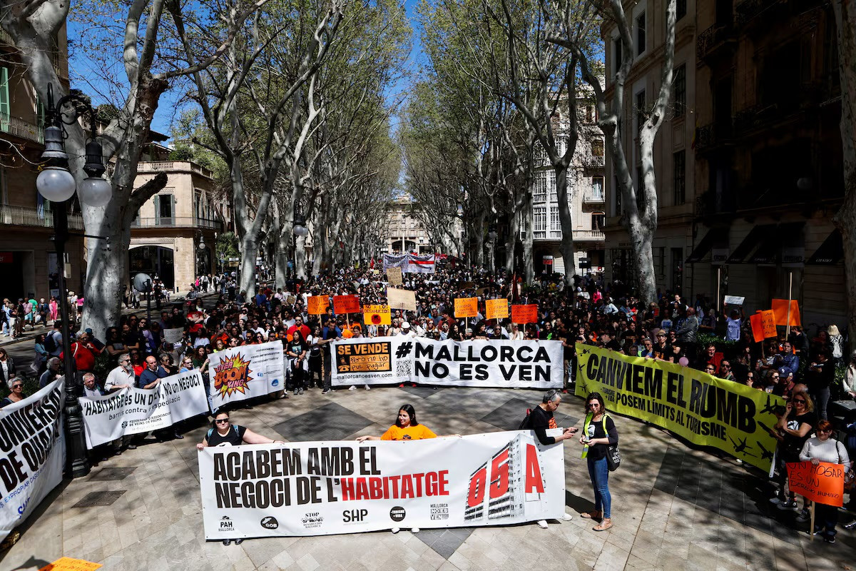 Protesters rally across Spain against housing crisis, tourist flats