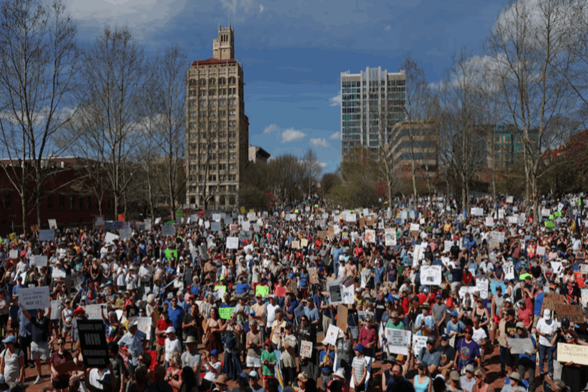 Anti-Trump protesters  gather in Washington, other US cities-VIDEO 
